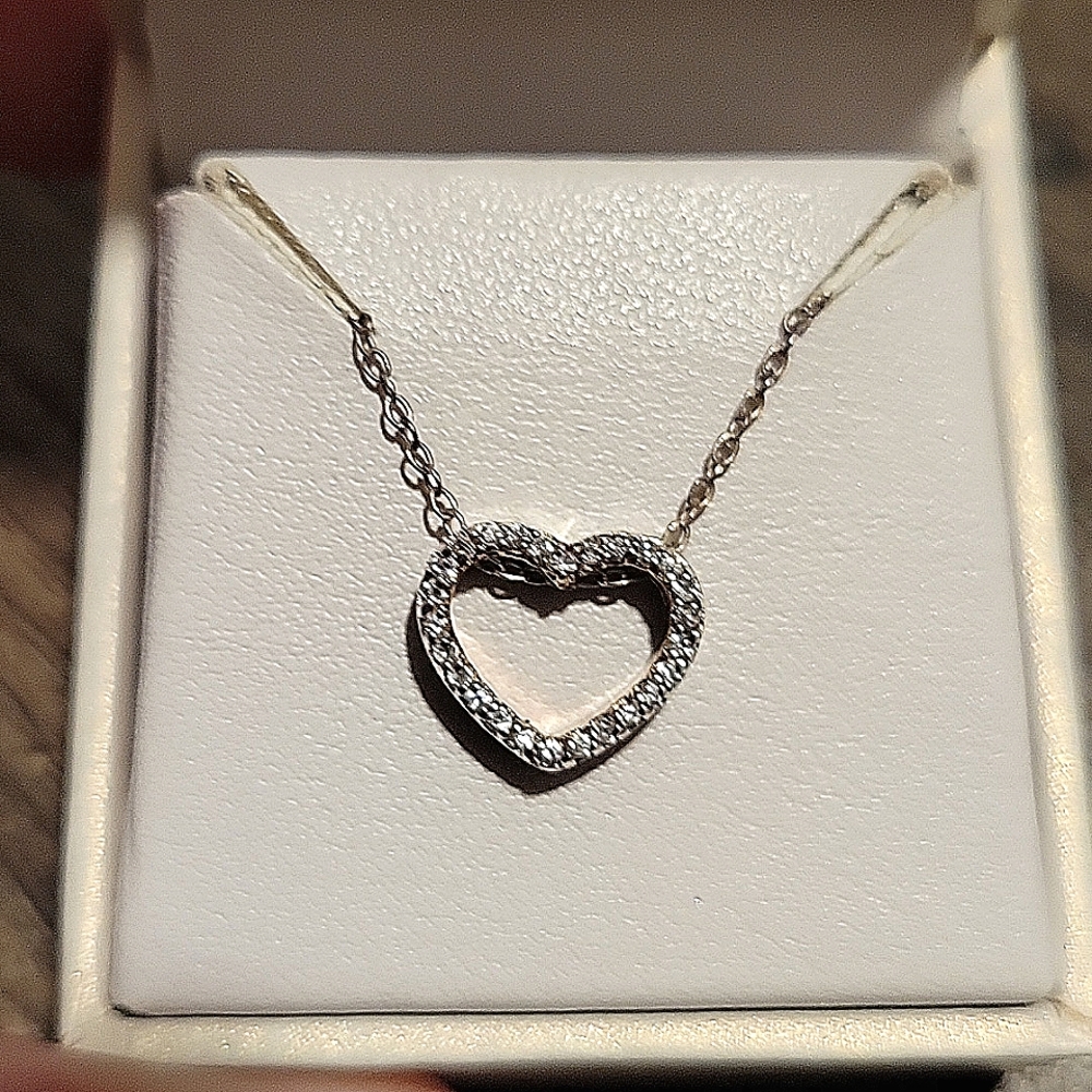 Sterling silver and cubic zirconia heart necklace